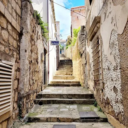 Manini Cavtat